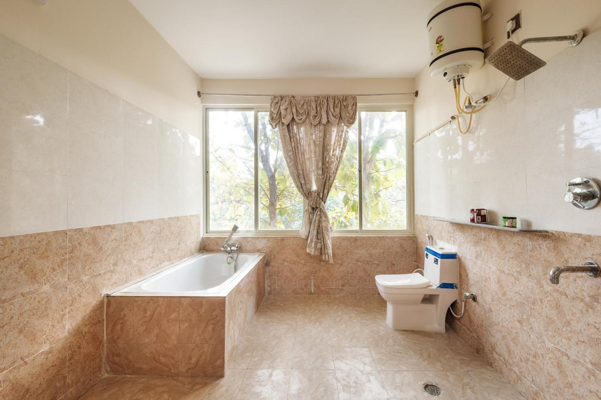 Villa Exotica By Stayjade5Bhkpoolacprojector Denkanikottai Exteriör bild