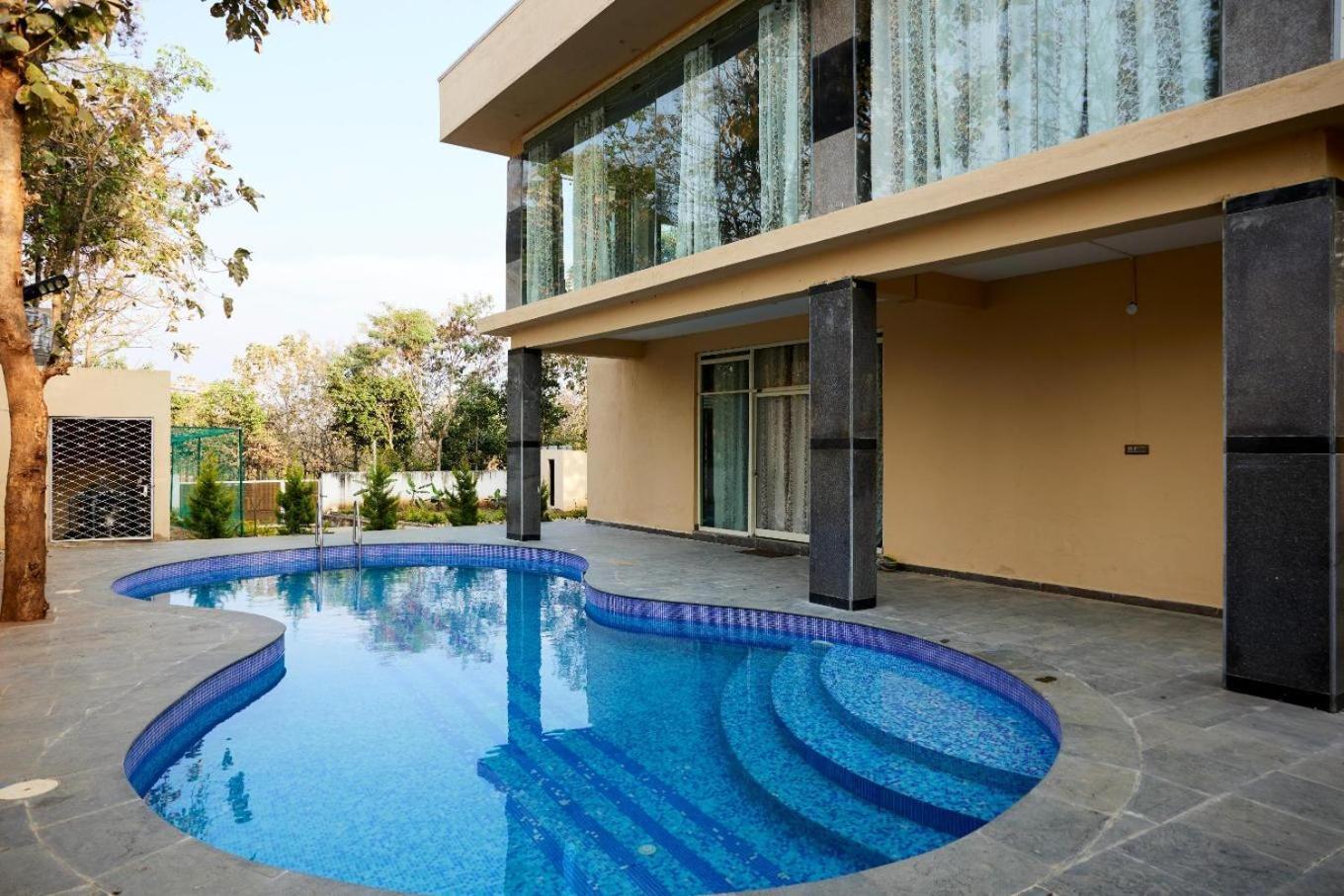 Villa Exotica By Stayjade5Bhkpoolacprojector Denkanikottai Exteriör bild